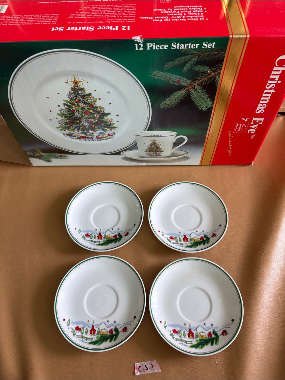 Vintage 1984 Christmas eve by Salem - set of 4 saucer plates only